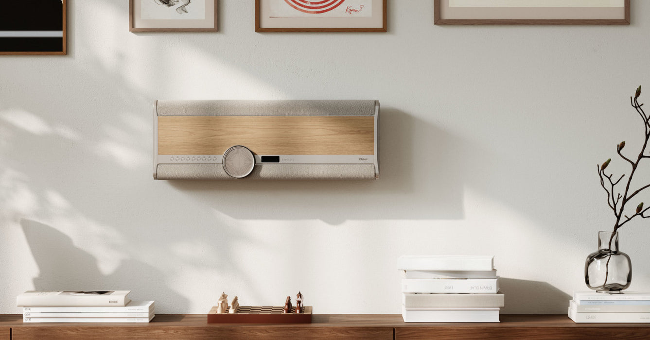 DALI VEGA – Natural Oak Lifestyle